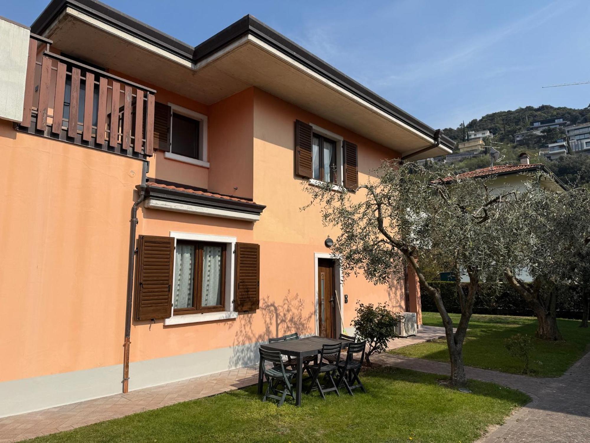 Casa Martinelli Appartement Torbole Sul Garda Buitenkant foto